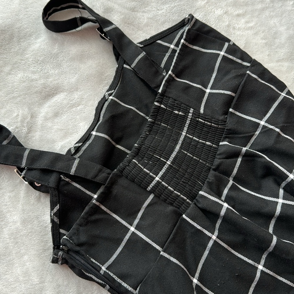 HOT TOPIC Black Checkered Buckle Strap Dress - Picture 4 of 6